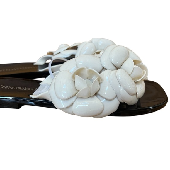 Jeffrey Campbell Black and White Sandals with Floral Strap Design - Picture 5 of 8
